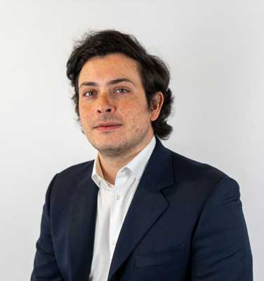 team-member-img-3